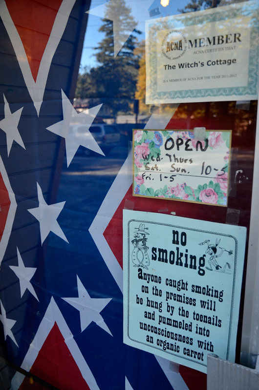 confederate-flag-felton-november-22-2012-4.jpg 