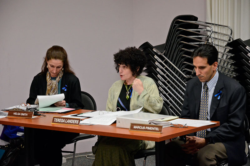 staff-library-board-sleeping-ban-teresa-landers-marcus-pimentel-santa-cruz-march-4-2013-6.jpg 