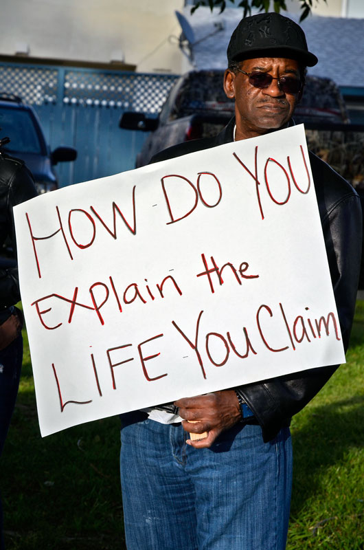 amos-g-smith-vigil-union-city-april-13-2013-12.jpg 