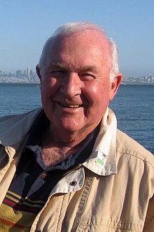 220px-burt_wilson_2008.jpg 