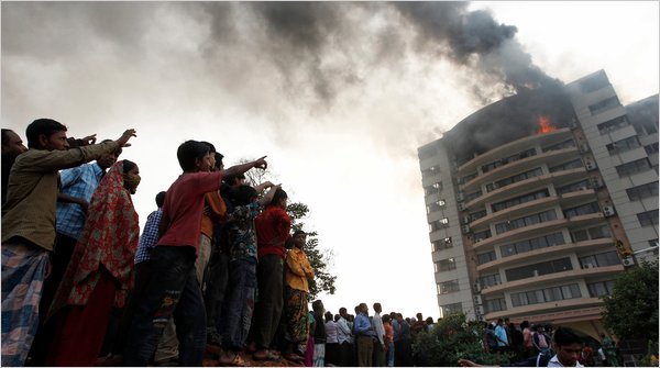bangladesh-garment_workers_high_rise_fire.jpg 