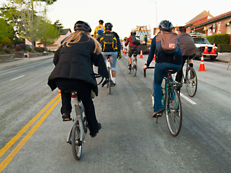 santa-cruz-bike-party_5_4-27-13.jpg 