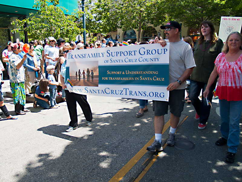 santa-cruz-pride_9_6-2-13.jpg 