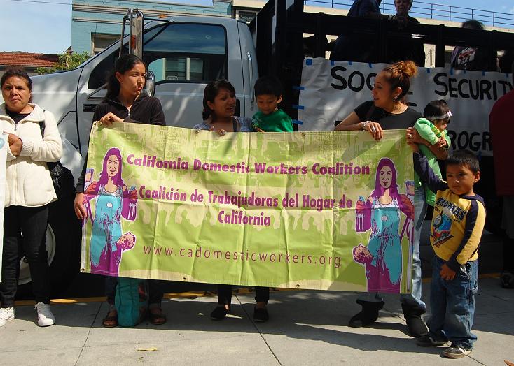 domestic_workers_coalition_with_children.jpg