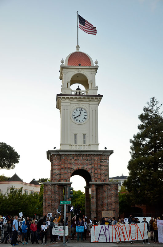 i-am-trayvon-martin-march-santa-cruz-town-clock-july-15-2013-20.jpg 