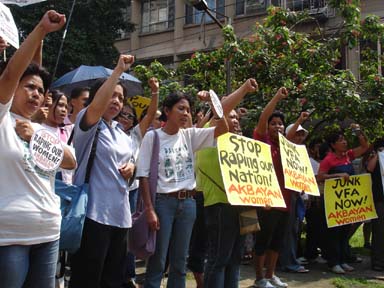 123456789-junk-vfa-now-akbayan-women.jpg 