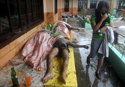 2013-yolanda-haiyan-tacloban-leyte-philippines.jpg 