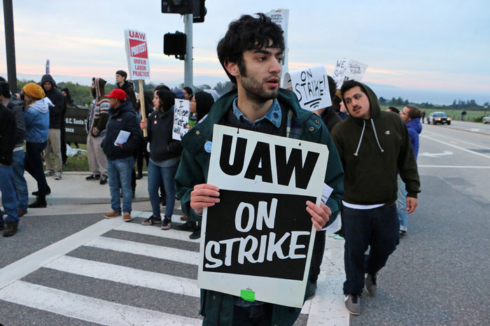 uc-santa-cruz-strike-4-3-2014-1-uaw-local-2865.jpg 