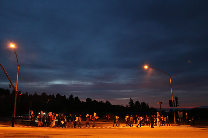 uc-santa-cruz-strike-4-3-2014-2.jpg 