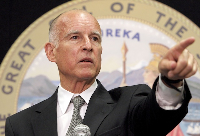 jerry-brown-california-seal.jpg 