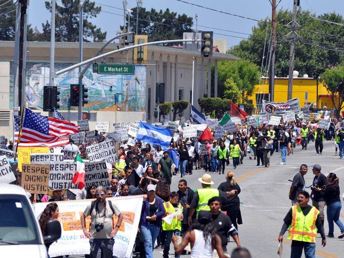 photo-for-dont-support-salinas-police-rally-on-5-31-14.jpg 