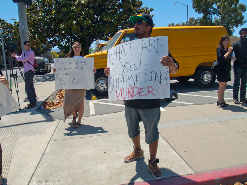 salinas-police-rally_14_5-31-14.jpg 