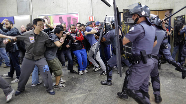 sao-paulo-metro-workers_strike_fiffa-c-010.jpg