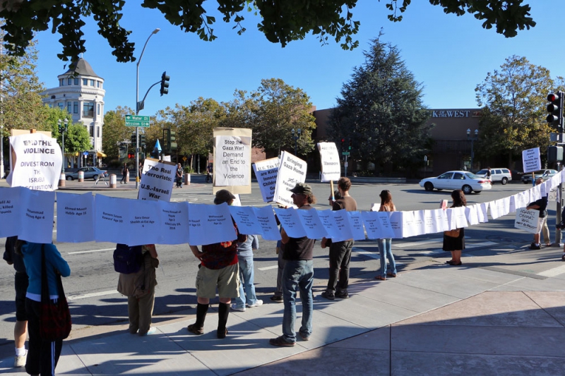 800_middle-east-peace-vigil-santa-cruz-july-21-2014-2.jpg 