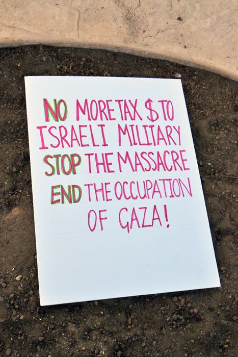 gaza-vigil-santa-cruz-interfaith-august-1-2014-13.jpg 