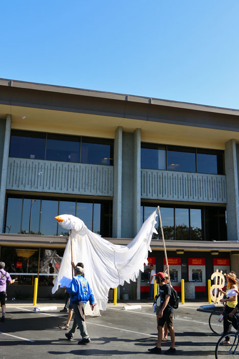 wells-fargo-santa-cruz-eleven-parade-august-25-2014-10.jpg 