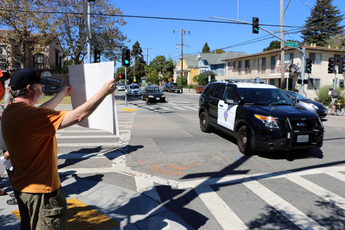 santa-cruz-police-department-protest-september-17-2014-6.jpg 