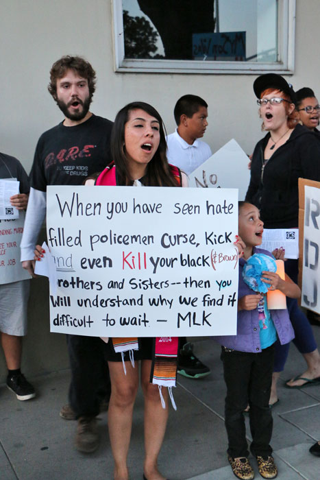 police-brutality-day-salinas-2014-10.jpg 