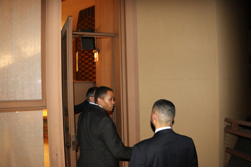 leon-panetta-santa-cruz-3.jpg 