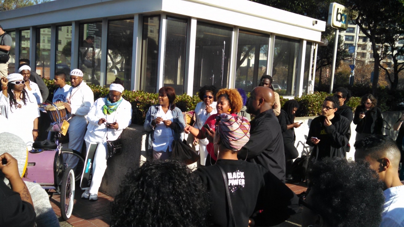 800_oaklandfergusonsolidarity_20141128_20.jpg