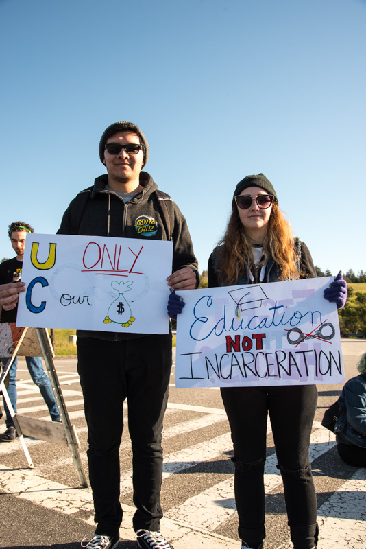 uc-santa-cruz-shut-down-10.jpg 