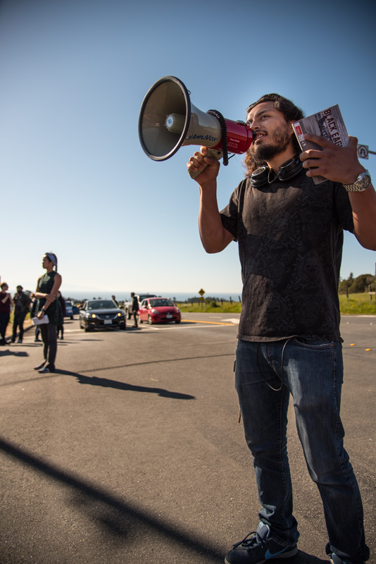 uc-santa-cruz-shut-down-12.jpg 