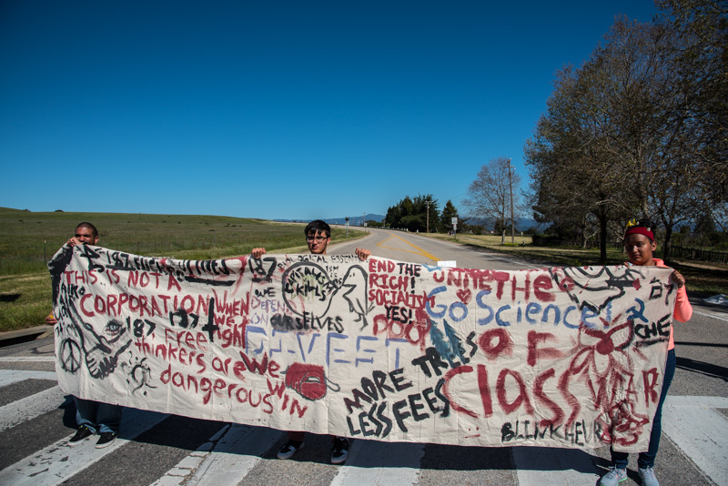 uc-santa-cruz-shut-down-17.jpg 