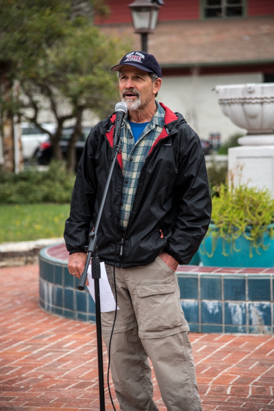 800_bearcat-protest-santa-cruz-10-ron-pomerantz.jpg 