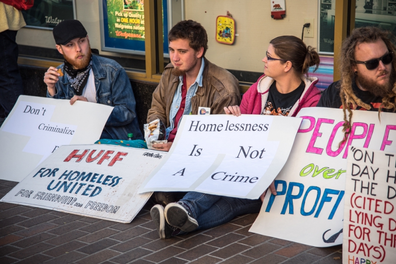 800_monterey-sit-lie-protest-1.jpg 