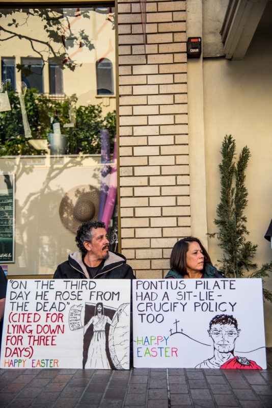 800_monterey-sit-lie-protest-3.jpg 