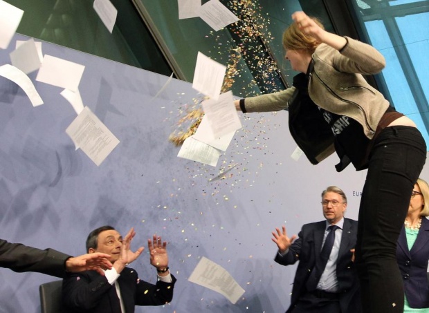 draghi_protest.jpg 