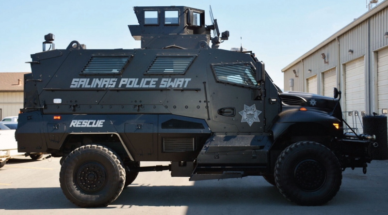 800_salinas_police_department_mrap_armored_vehicle_swat_team.jpg 