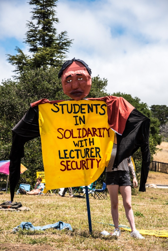 800_uc-santa-cruz-lecturers-picket-4.jpg
