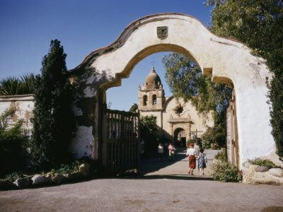 mission_carmel_basilica.jpg 