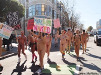 200_nude_love_parade18.jpg
