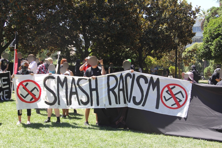 sm_nonazisinsac-antifa_20160626_009.jpg 