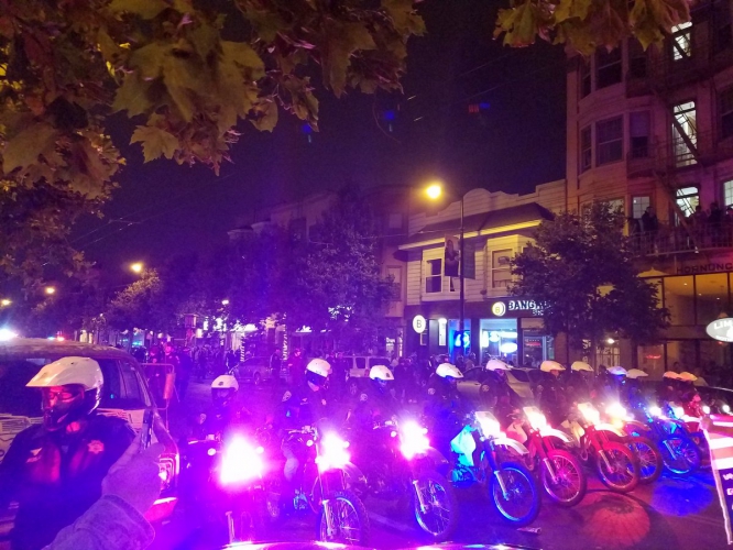 sm_police-bikes-sf-oaxaca-protest.jpg 