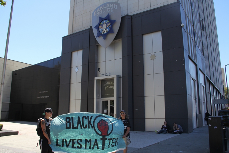 sm_freedomnow-opd-oakland_20160721_003.jpg 