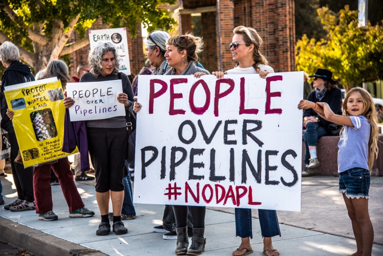 sm_dakota-access-pipeline-rally-santa-cruz-1.jpg 