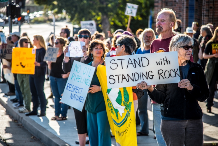 sm_dakota-access-pipeline-rally-santa-cruz-2-stand-with-standing-rock.jpg 