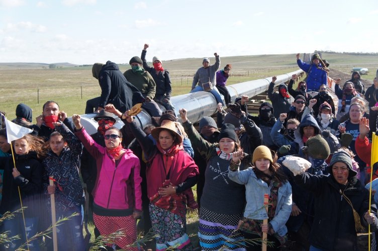 sm_no_dapl_action_dakota_access_pipeline_9-25-16_3.jpg 