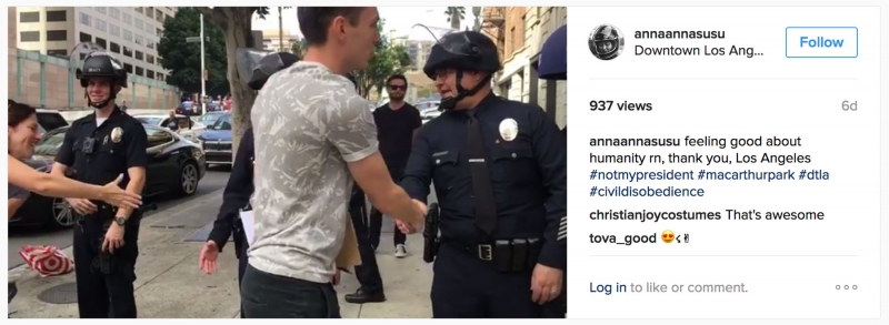 sm_fuck-liberals-handshake-cops.jpg 