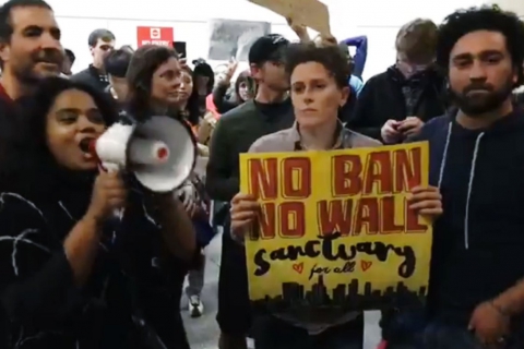 480_sfo-muslimban6_1.jpg