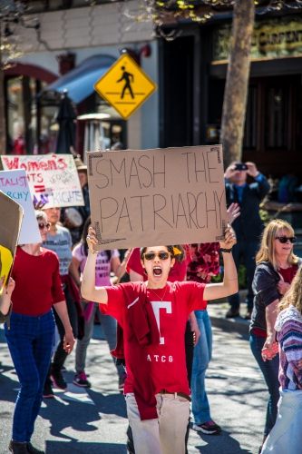 sm_international-womens-day-strike-santa-cruz-2017-25-smash-the-patriarchy.jpg 