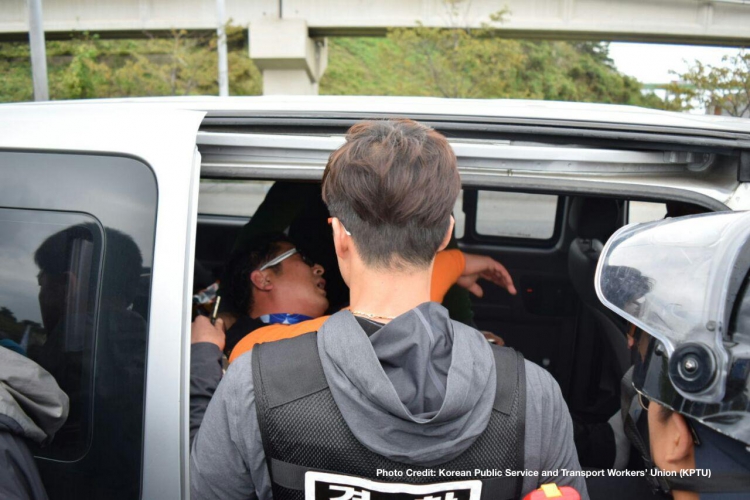 sm_korean_kptu_jailed_truck_striker.jpg