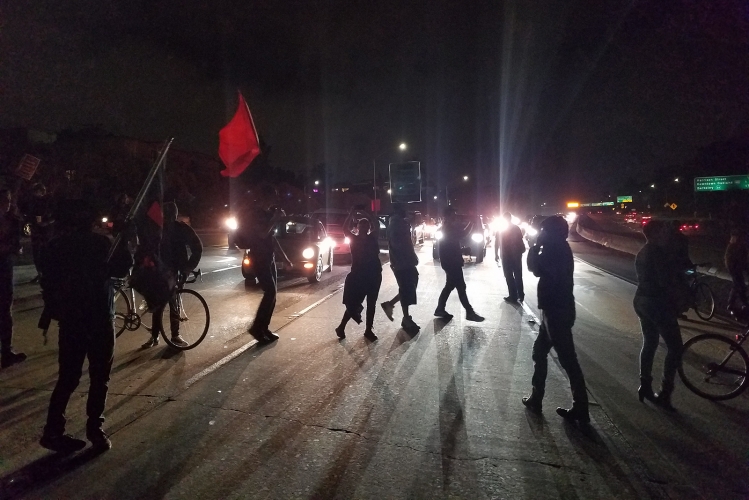sm_charlottesville-oaklandsolidarity_20170812_018.jpg 