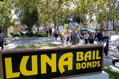 480_luna-bail-bonds_8-19-17_6.jpg