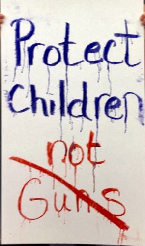 sm_protectchildrennotgunssign__1_.jpg 