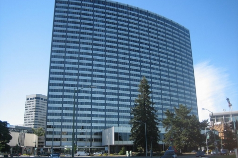 480_kaiser_oakland_hq.jpg