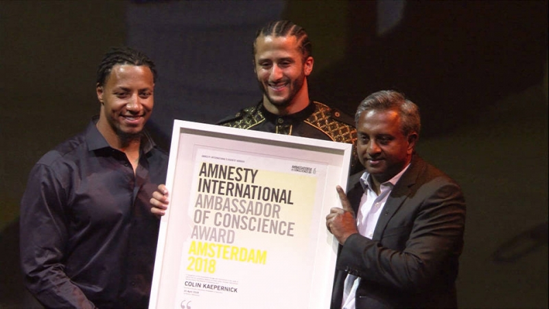 sm_colin-kaepernick-amnesty-international-award.jpg